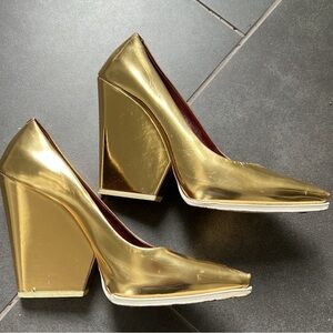 Céline Gold Patent Leather Pointed Toe Wedge Pump, US 9/EU 39.5, 5” High, Gold